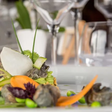 Restaurant La Tour 2* Dunieres